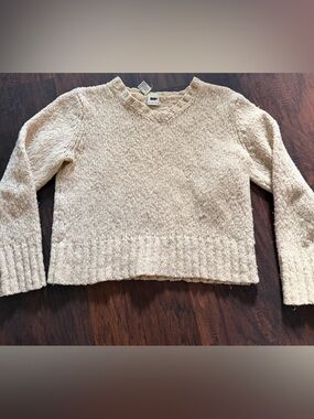 DKNY Cream Textured V-Neck Sweater